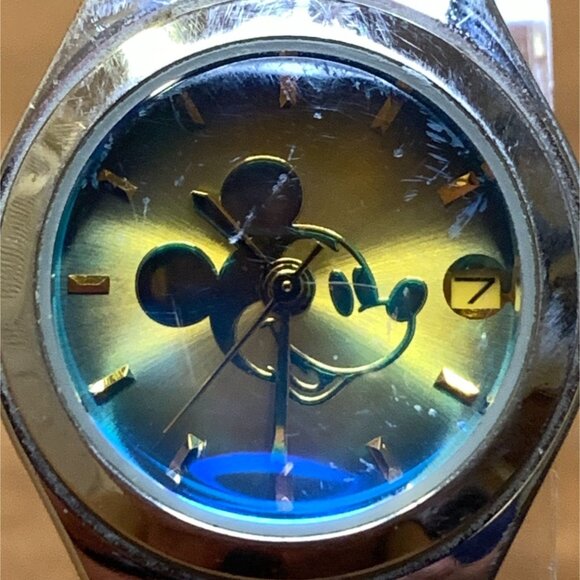 Disney Mickey Mouse Silver Tone Holographic Bracelet Watch From 1990s - Works - Picture 4 of 8